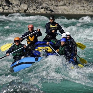 RAFTING NA HIMÁLAJSKÉ ŘECE KARNALI